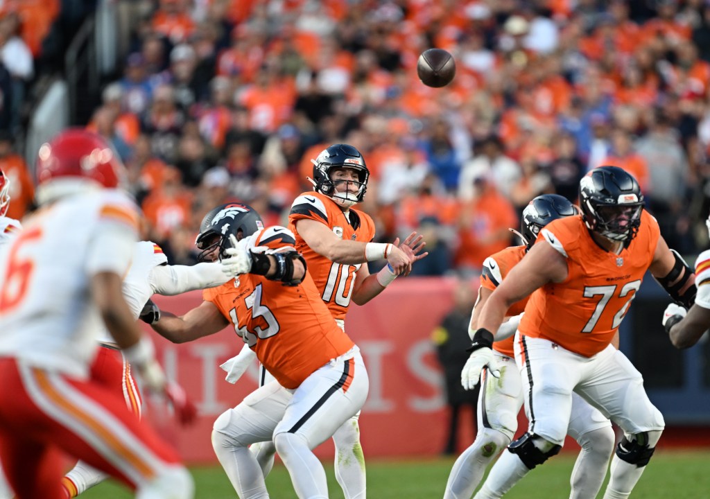 Bo Nix clutch again in win over Kansas City Chiefs