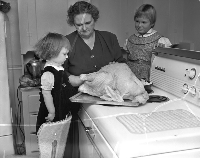 Historical photos show Maine Thanksgivings over the decades