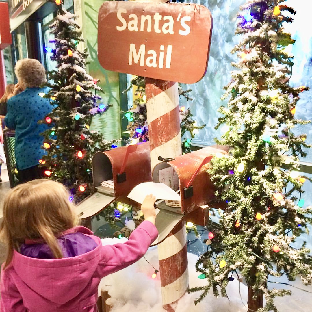 Meet Santa in Birmingham: 25+ events and spots to catch Santa this Christmas season 2 Bass Pro Shops