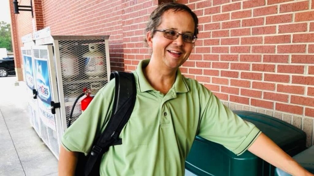 Meet a man who just may be the most inspiring, positive, influential bag boy in America