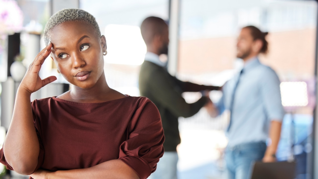 Miss Manners: My friends keep retelling the same boring tales to each other