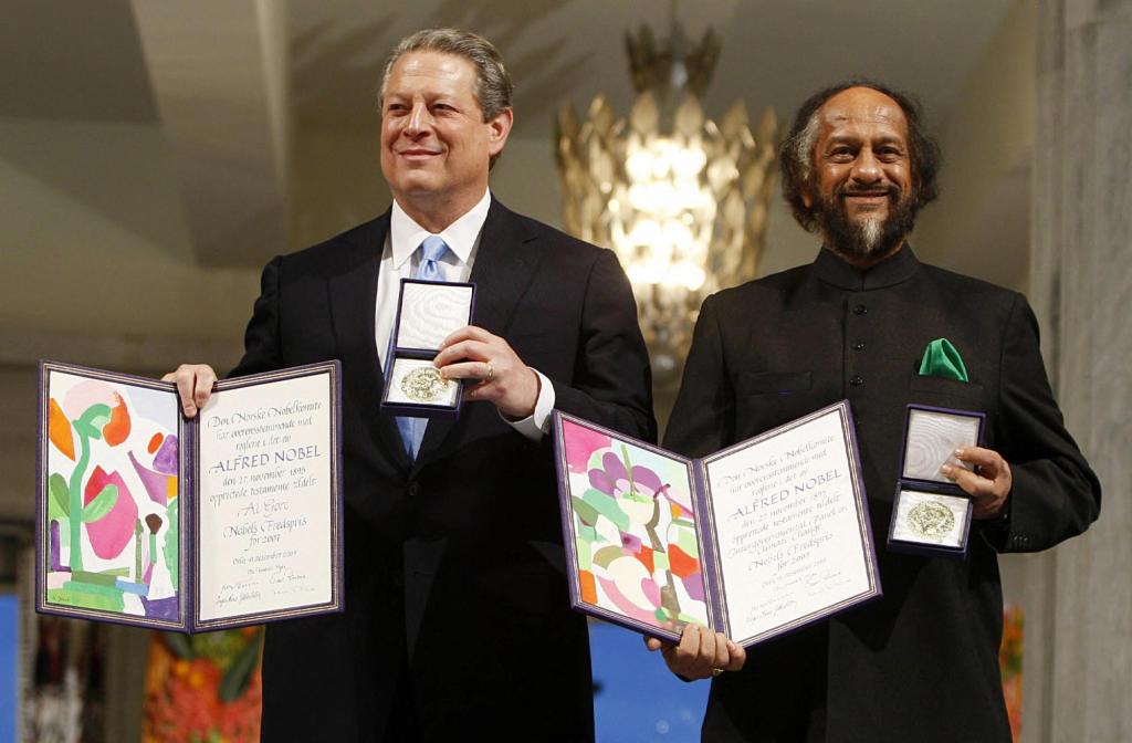 December 10, Former Vice President Al Gore accepts Nobel Peace Prize