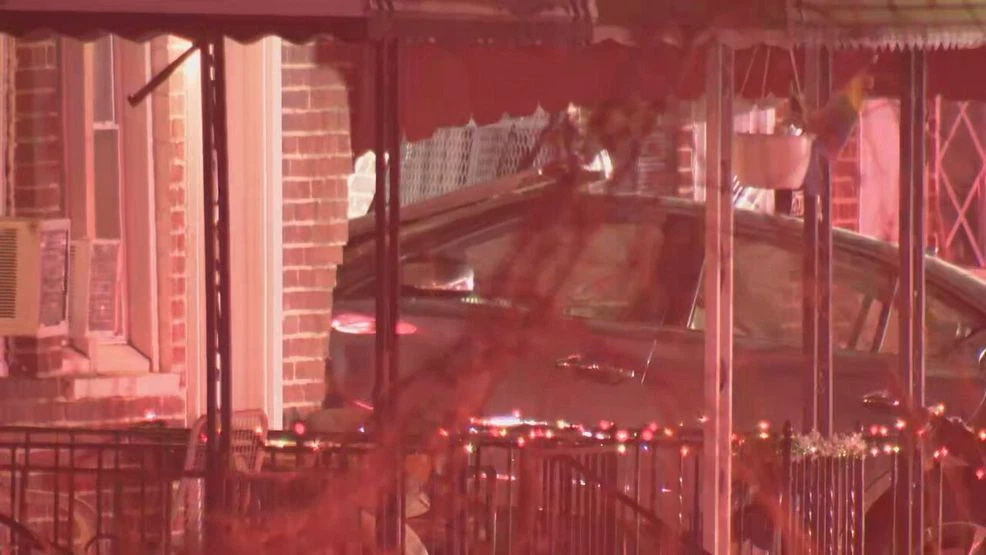 27-year-old with gunshot wound crashes into house