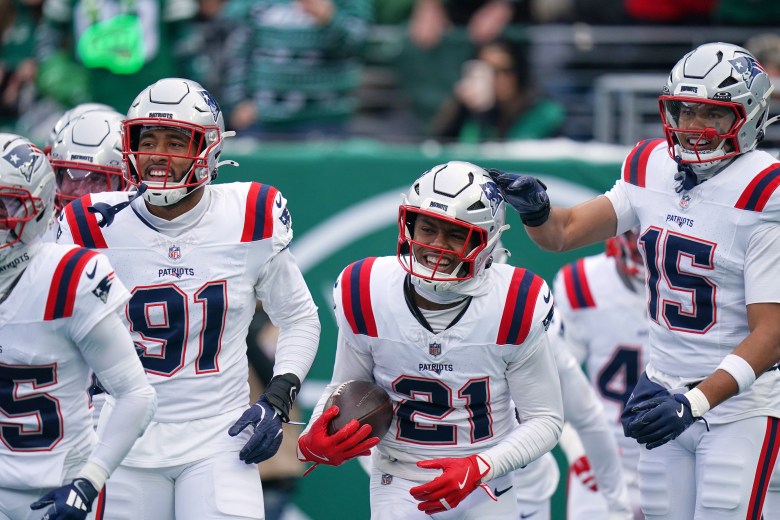 Patriots prove to be road warriors this season