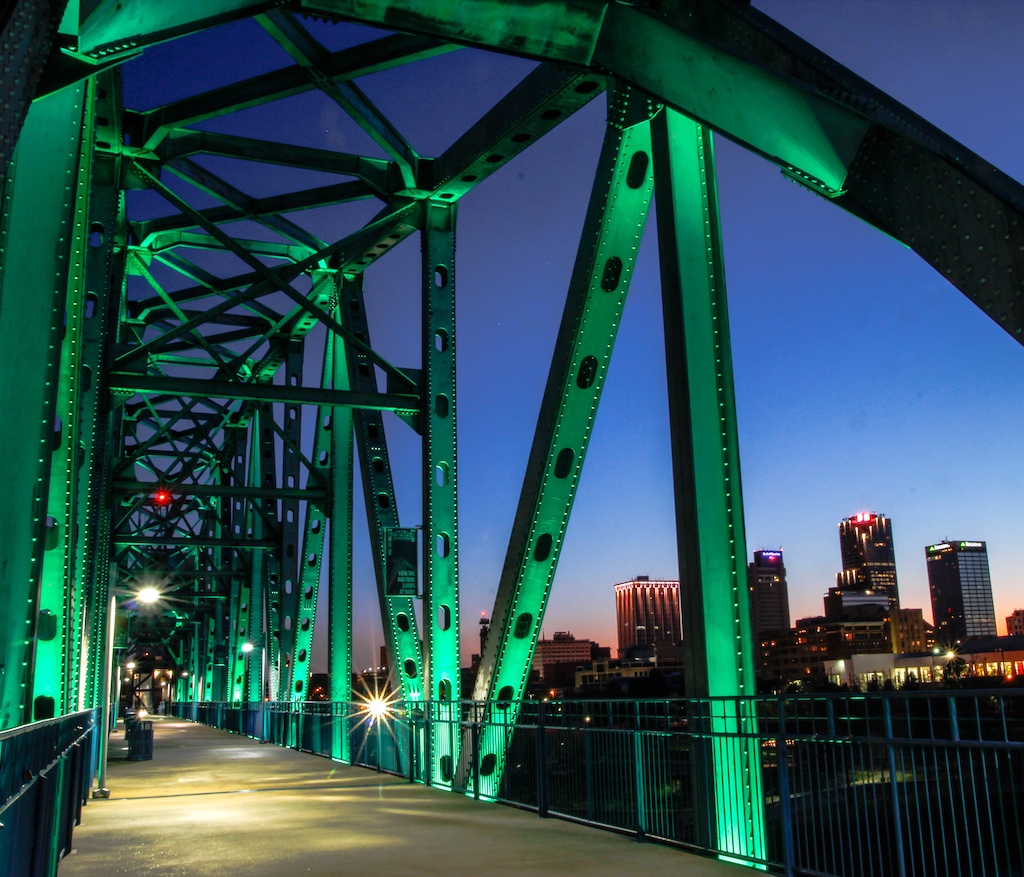 Lights, Bites and Bikes Holiday Tour Gives Festive View of Little Rock