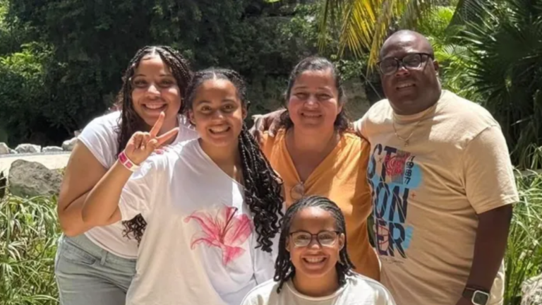 Mother, daughter both die in Framingham fire