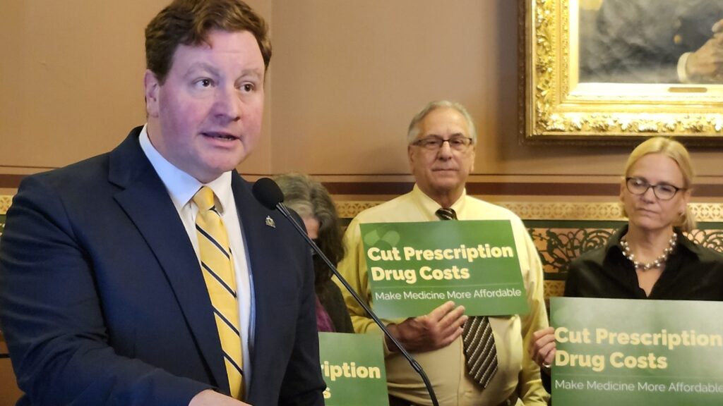 Vermont Leaders Pitch Discount Drug Card Program