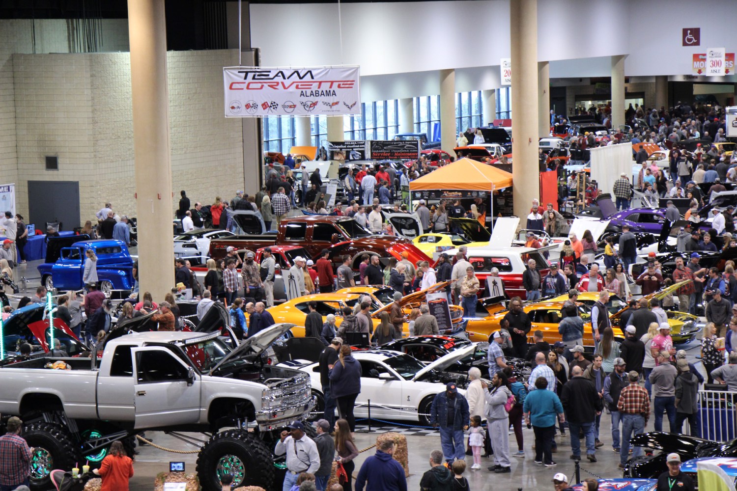 O'Reilly Auto Parts World of Wheels is rolling back to the BJCC, Jan. 30 - Feb. 1 3 World of Wheels