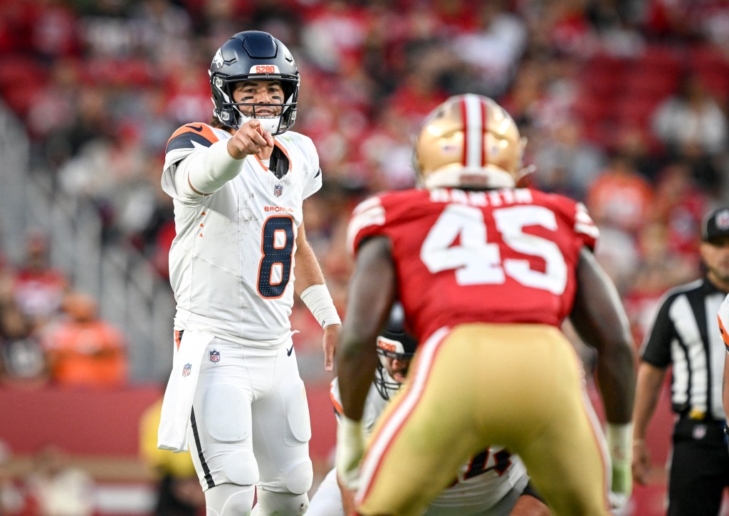 Patriots' unconvincing win leaves Broncos with hope with Jarrett Stidham