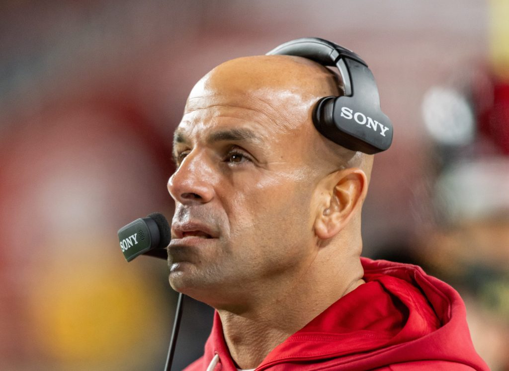 Titans agree to hire Robert Saleh as coach
