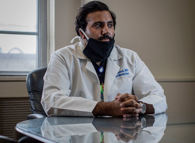 Dr. Anosh Ahmed, chief operating officer at Loretto Hospital, is seen at the Austin neighborhood hospital on April 30, 2020, during the coronavirus pandemic. (Brian Cassella/Chicago Tribune)