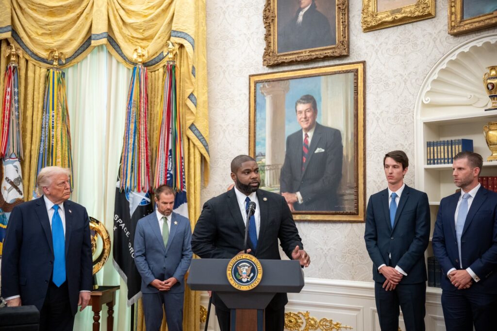 ‘Next question’: Donalds brushes off rival Republicans, talks Minneapolis