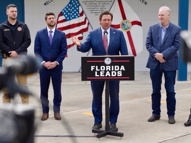 DeSantis condemns ‘destructive’ Maduro government, announces arrests of 10K non-citizens