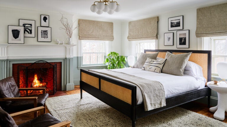 Save money on food and lodging in Maine during Winter Weekdays