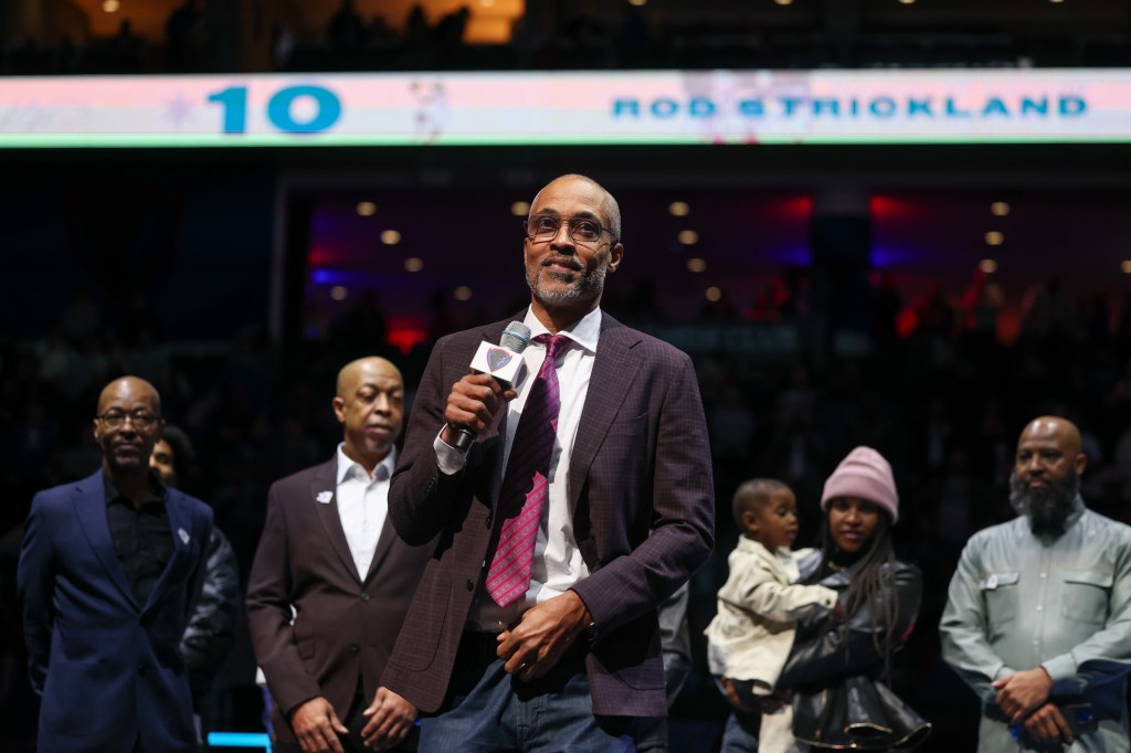 Rod Strickland ‘honored’ to have jersey retired