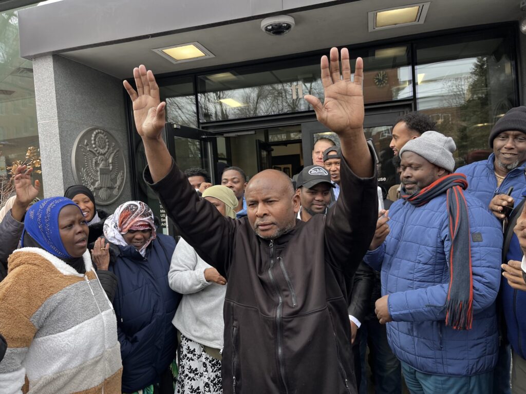 Federal Judge Releases Somali Cab Driver Detained by ICE