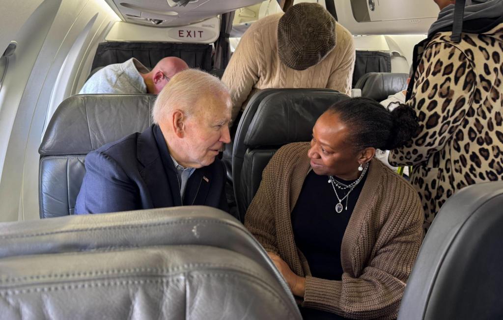 Biden flies commercial from Reagan National Airport