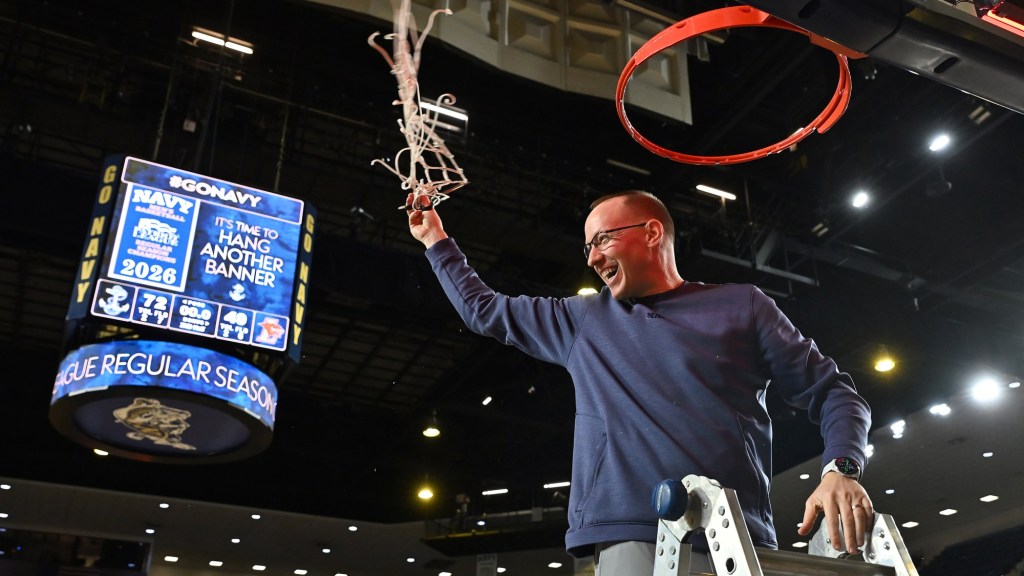 Navy men’s basketball celebrates senior day with 85-69 rout of Colgate