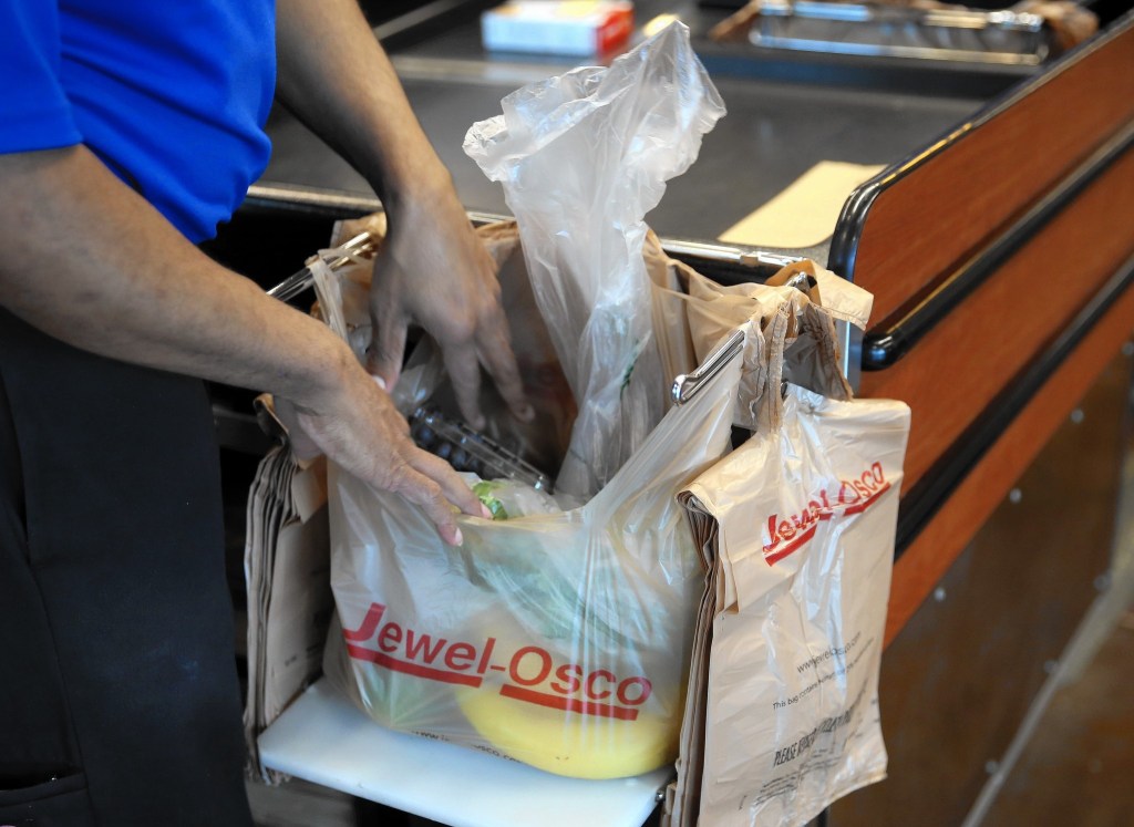 Park Ridge officials move a step closer on plastic bag ban
