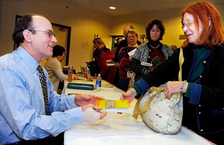 Tracy Kidder, Pulitzer-winning author who shared his work with Maine neighbors, dies at 80