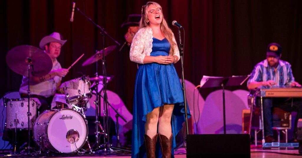 Sasha Colette and the Magnolias are ready to bloom