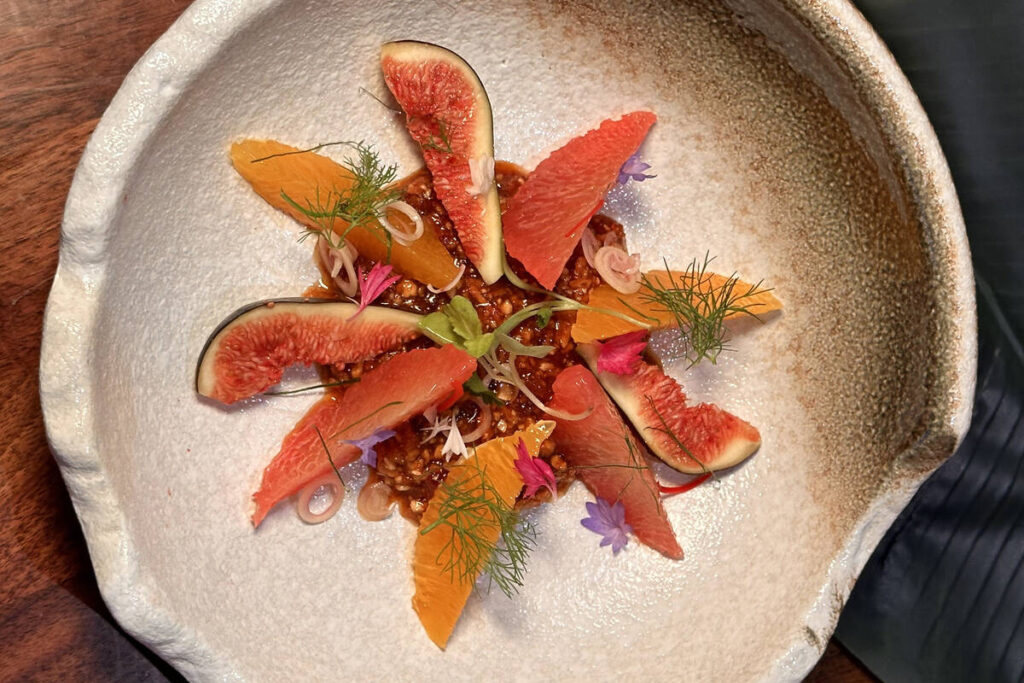 Yum som-o pomelo salad from 328 Thai in Las Vegas. (Weera Thai Group)