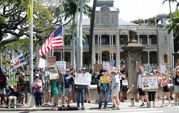 Anti-Trump ‘No Kings’ rallies pop up in thousands of U.S. cities