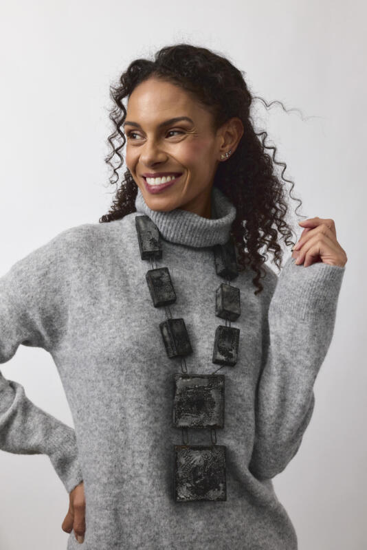 Built for the Body: the Intersection of Architecture & Jewelry