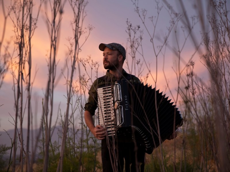 Ambient accordionist Walt McClements drifts into Orlando for rare performance