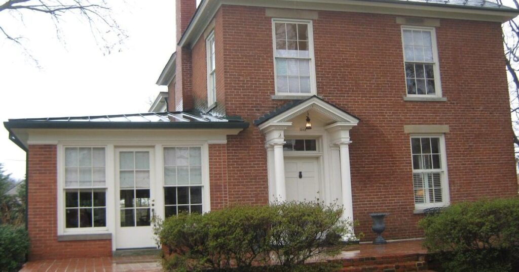 Lost Huntington: Johnston-Meek House