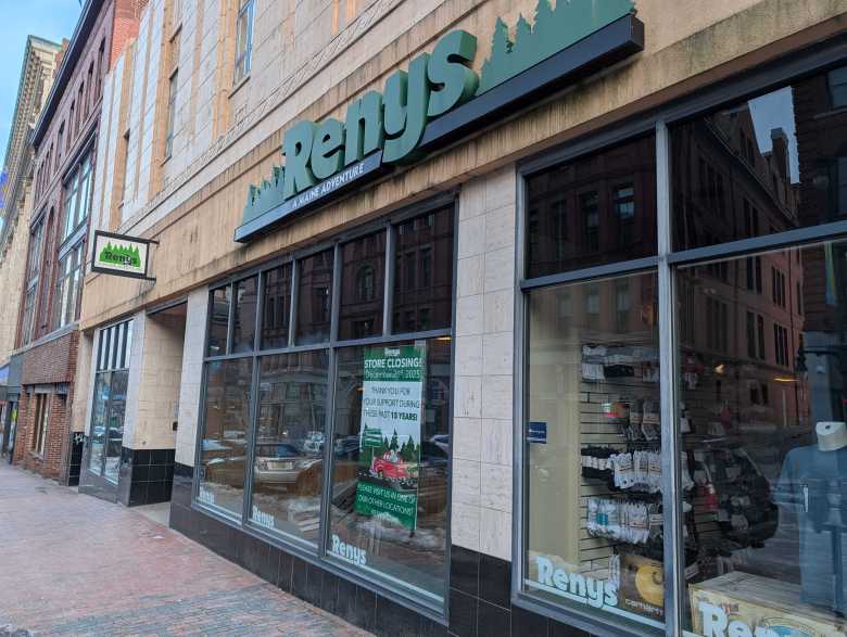 Make the former Portland Renys a grocery store