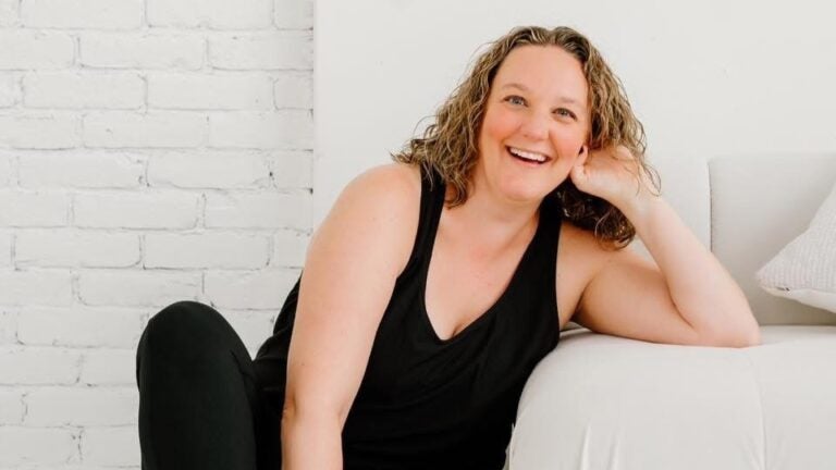 She's running Boston to honor her mother's fight against cancer