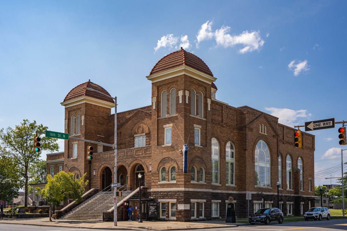 8 Easter sunrise services in Birmingham—Sunday, April 5 5 Welsh Delegation at 16th Street Baptist Church