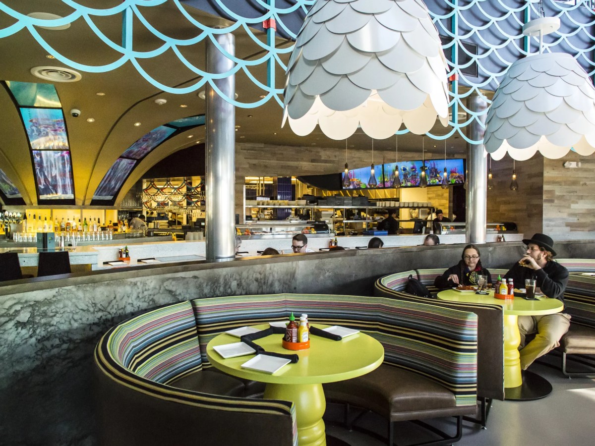 Restaurant worker at Universal Orlando Citywalk files lawsuit over wage theft