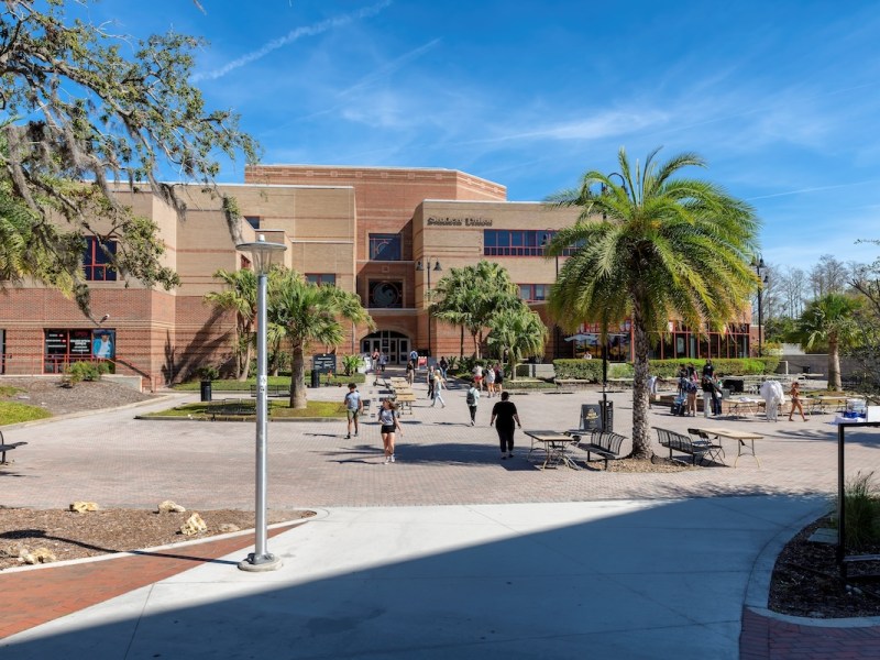 Florida seeks to bar undocumented immigrants from state colleges