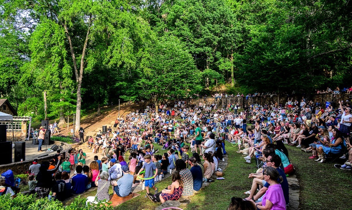 Crowd enjoying outdoor music festival, the Birmingham Folk Festival at Avondale Park in Birmingham, Alabama
