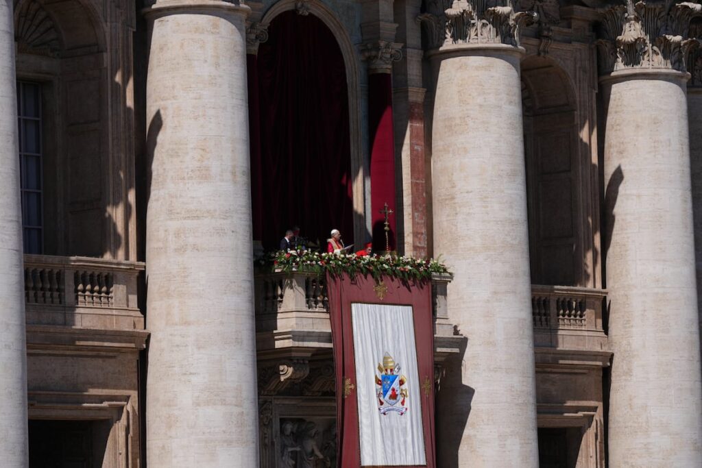 Pope Leo used his first Easter address to call for peace