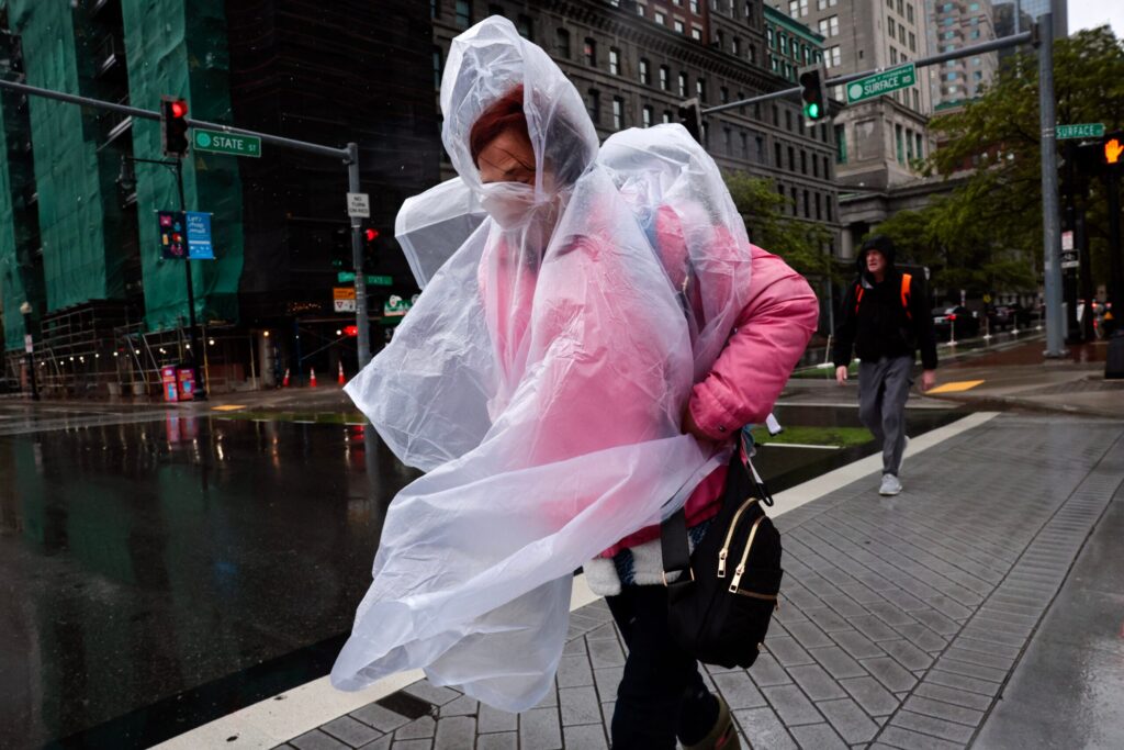 Here's what Boston meteorologists are saying about 'unsettled weather' into next week