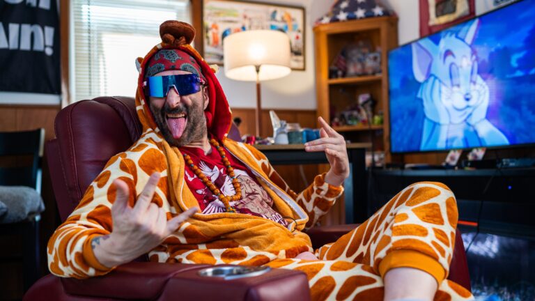 ‘Like lighting the guitar on fire,’ Robby Roadsteamer’s path to internet fame goes deep into MAGA country