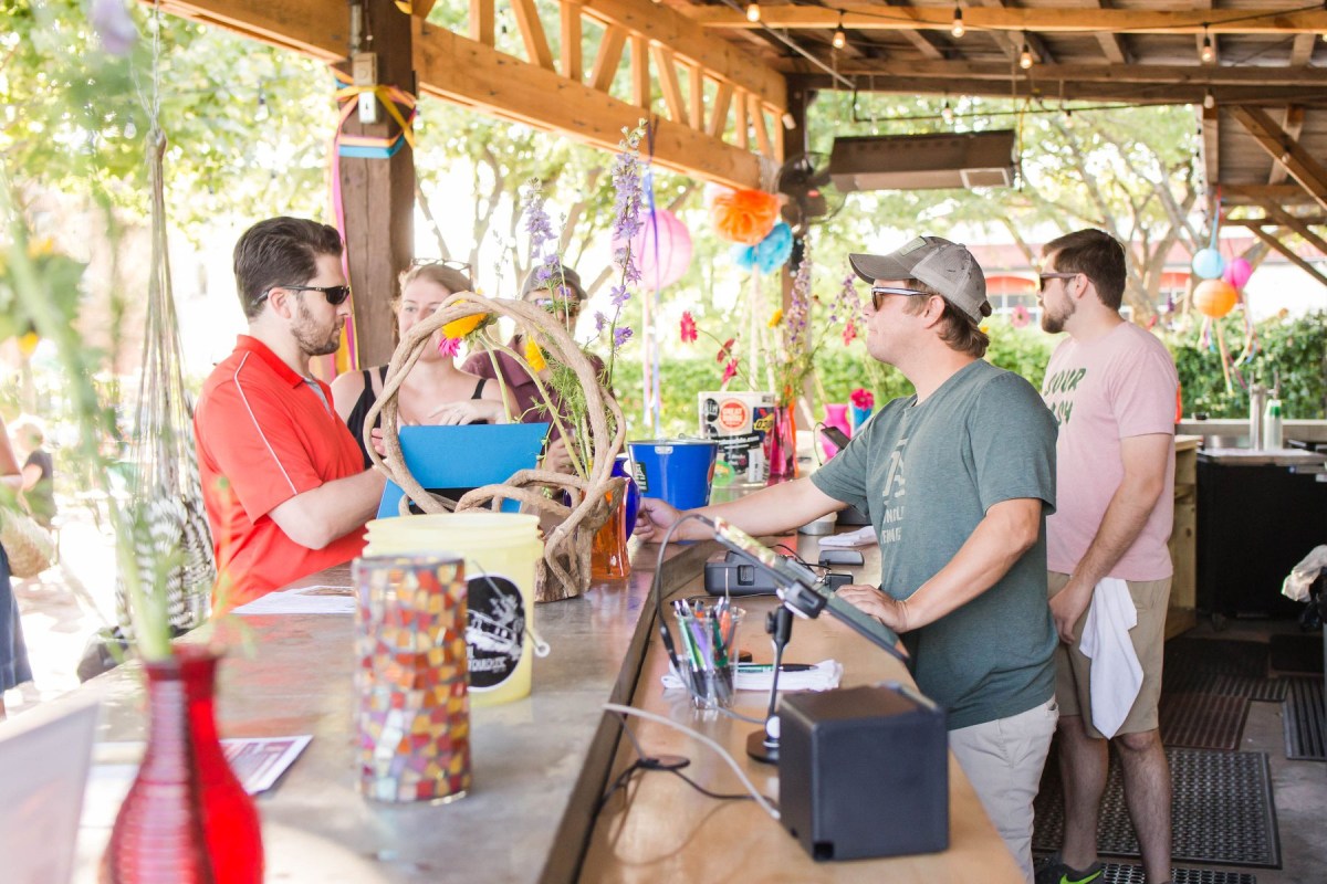 19 weekend events to check out in Birmingham—June 4-7 2 <figure><img alt="Outdoor event setup at Avondale Brewing for BridgeWays S'mores and Pours fundraiser" /><figcaption>BridgeWays S'mores & Pours. (BridgeWays / Facebook)</figcaption></figure>