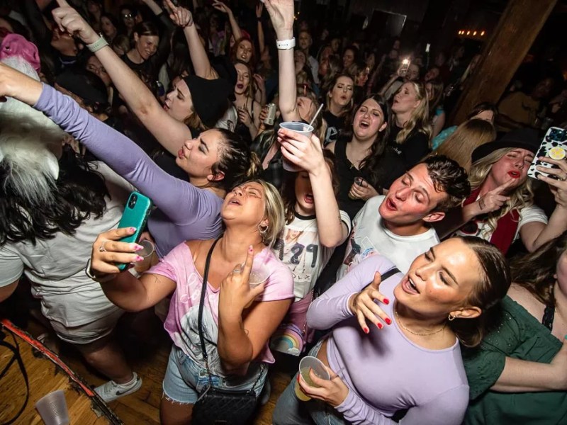 There’s one last Taylor Swiftian fling for La Petite Fete in Orlando