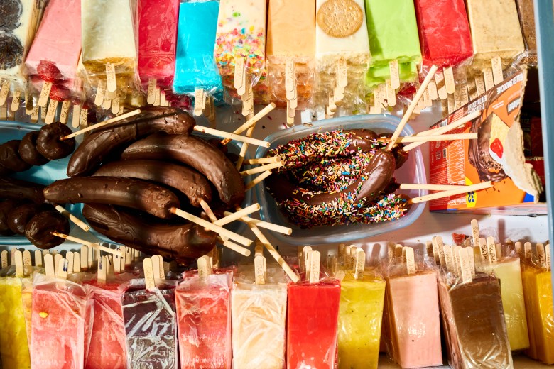 A variety of house made popsicles and chocolate covered bananas at Vida Dulce. Photo by Matt Ramey.