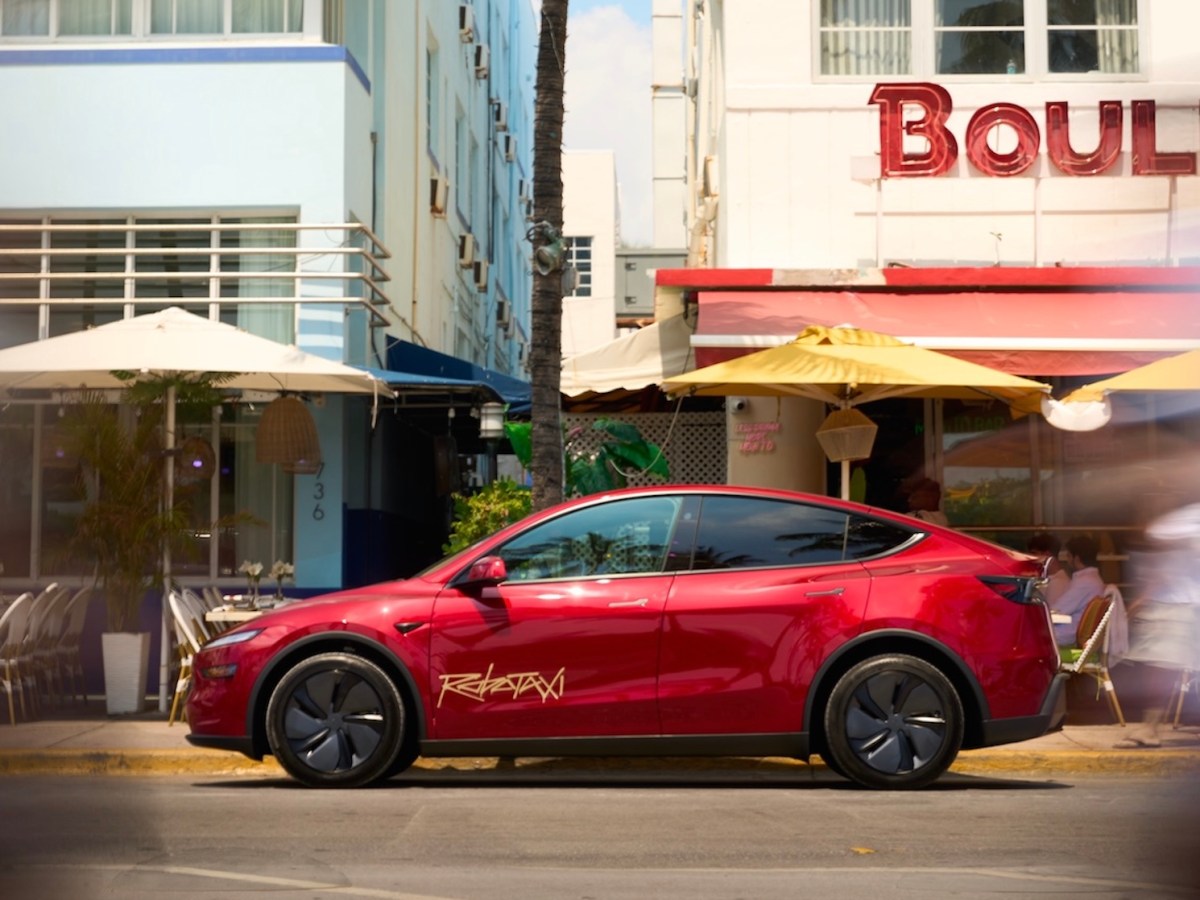 Tesla Robotaxis now up and running on Orlando roads