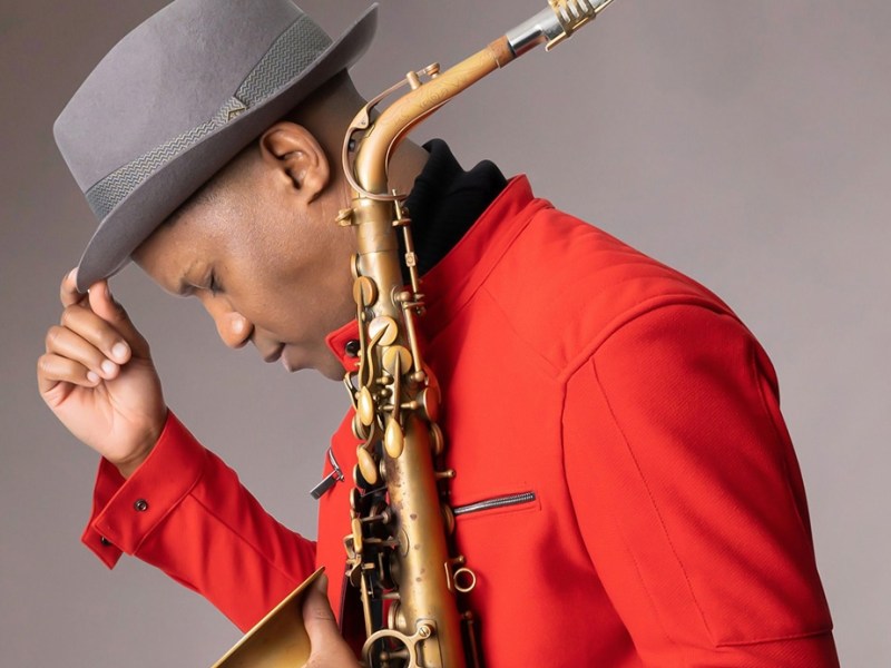 Phillip ‘Doc’ Martin plays a night of smooth jazz at Blue Bamboo Center