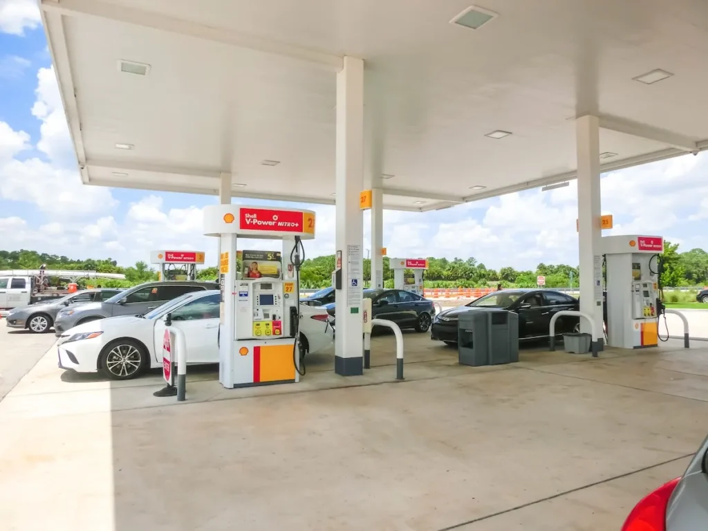 ‘Geopolitical tensions’ pump up gas prices in Florida