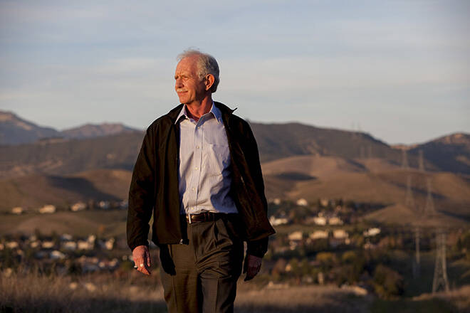 ‘Miracle on the Hudson’ pilot Sullenberger says he has Alzheimer’s