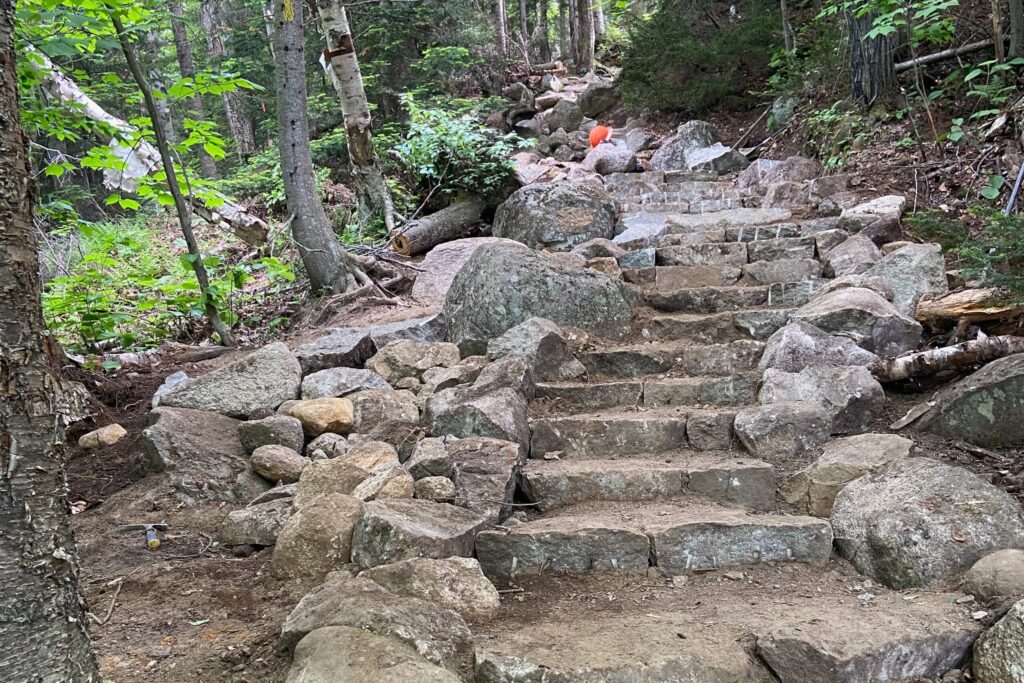 N.H. plans to bill group of unprepared 18-year-old hikers who had to be rescued