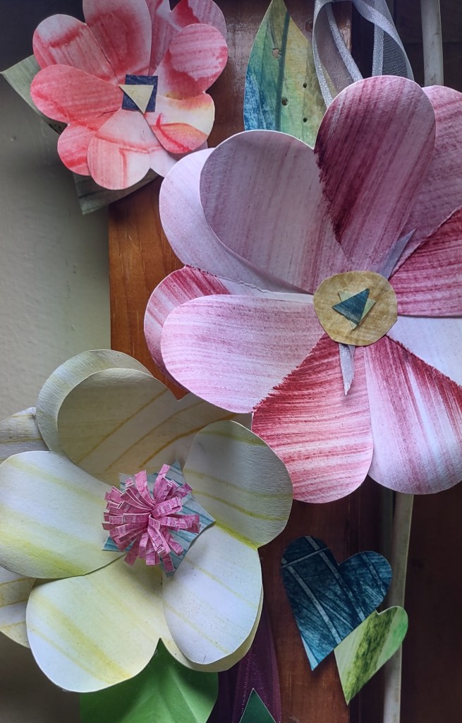 Learn how to make paper flowers at next Wiscasset Art Walk