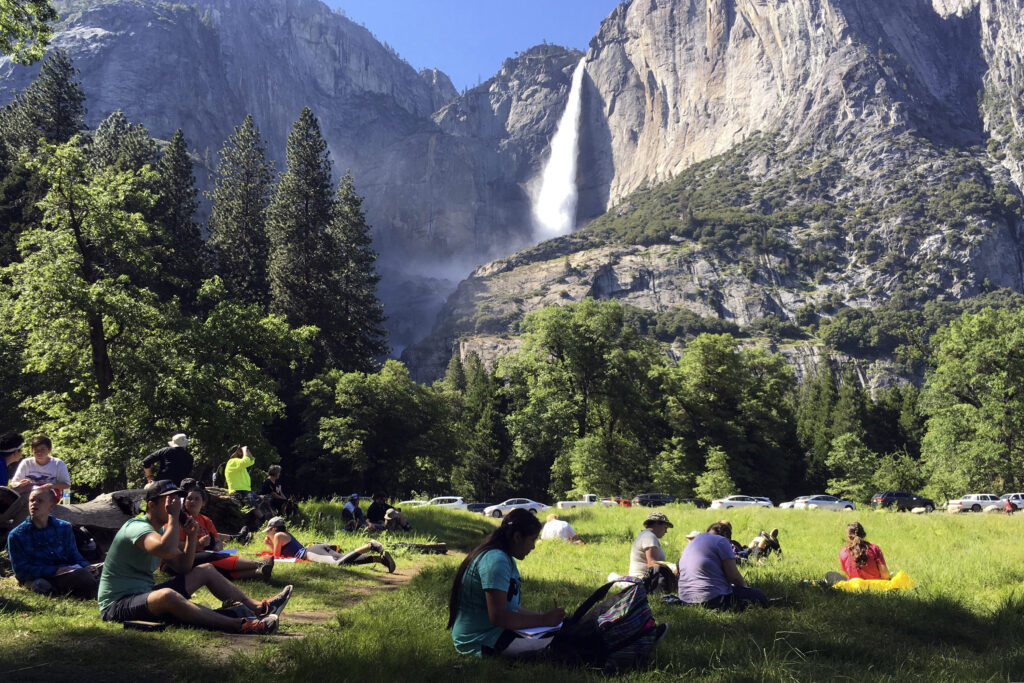 Donald Trump wants to give part of Yosemite National Park to a private developer