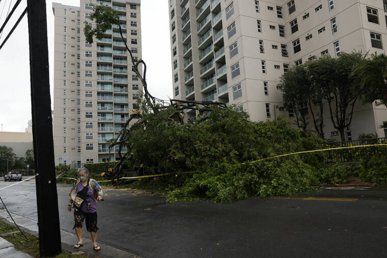Downed trees, flooding cause multiple road closures on Oahu